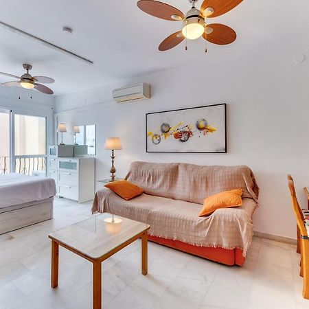 Homeforguest Bright Studio In La Carihuela Near The Beach Torremolinos Esterno foto