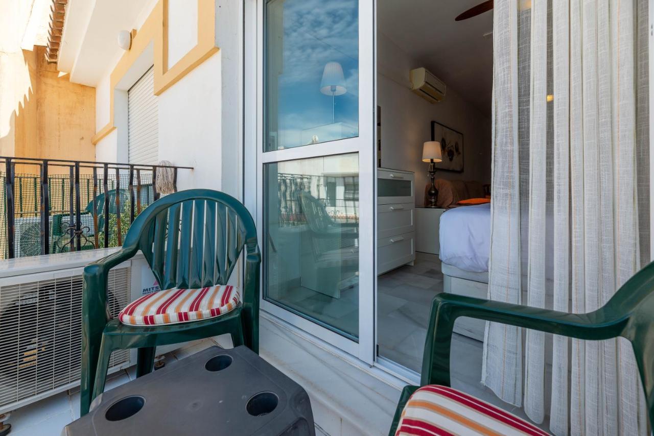 Homeforguest Bright Studio In La Carihuela Near The Beach Torremolinos Esterno foto