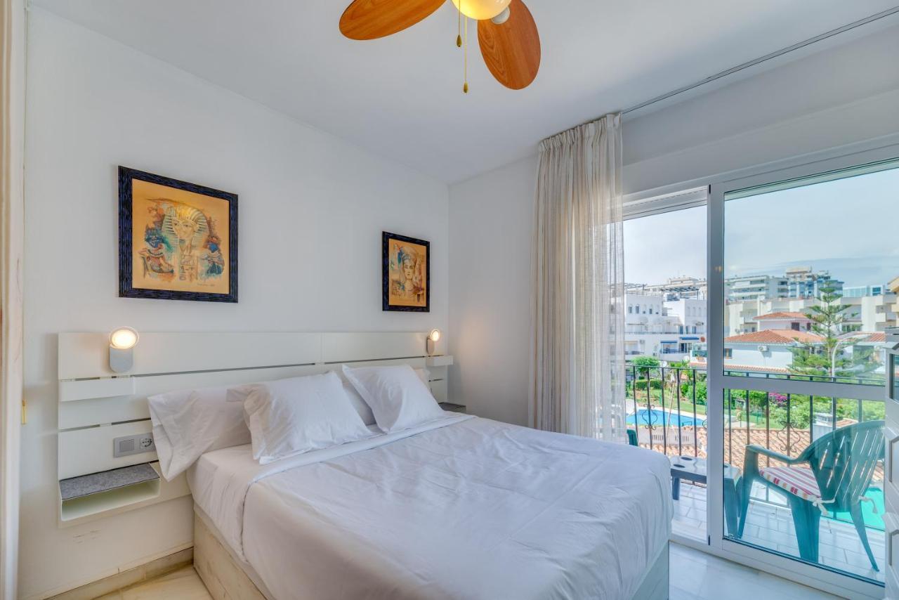 Homeforguest Bright Studio In La Carihuela Near The Beach Torremolinos Esterno foto