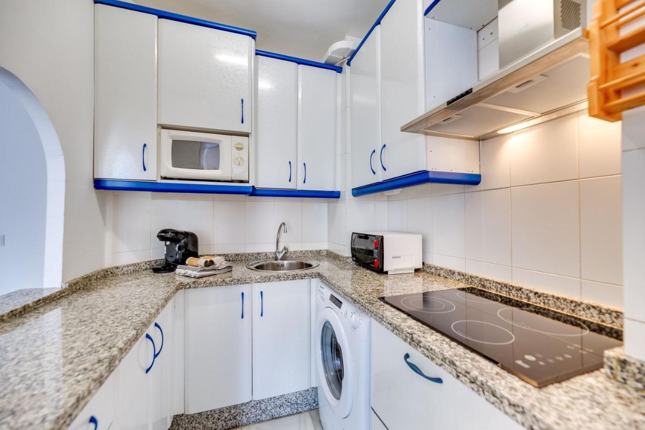 Homeforguest Bright Studio In La Carihuela Near The Beach Torremolinos Esterno foto